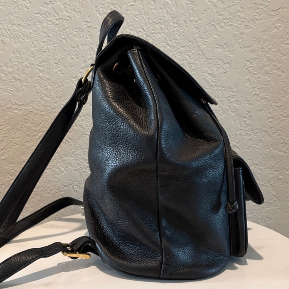MCM Black Leather (Unisex) Backpack / Handbag Authentic ( EXCELLENT CONDITION) - Picture 5 of 14